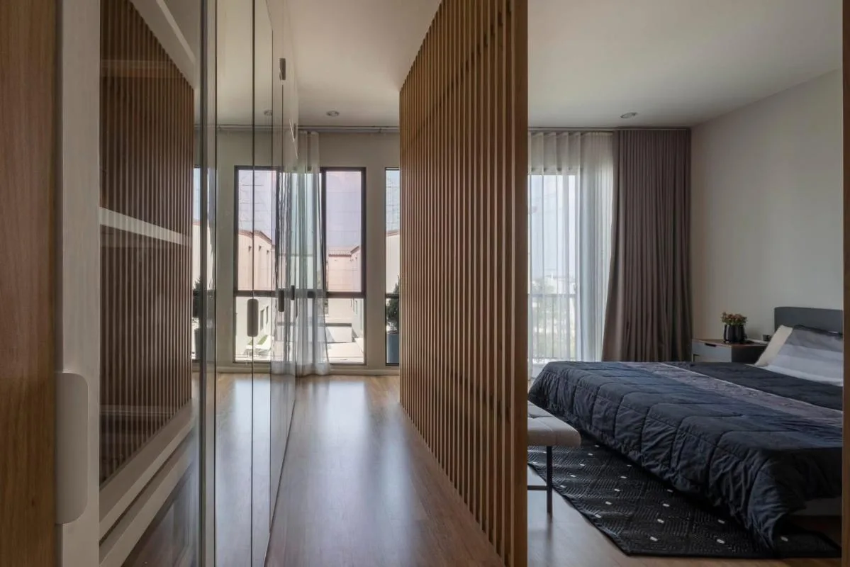 Property photos for Baan Klang Muang Rama 9
