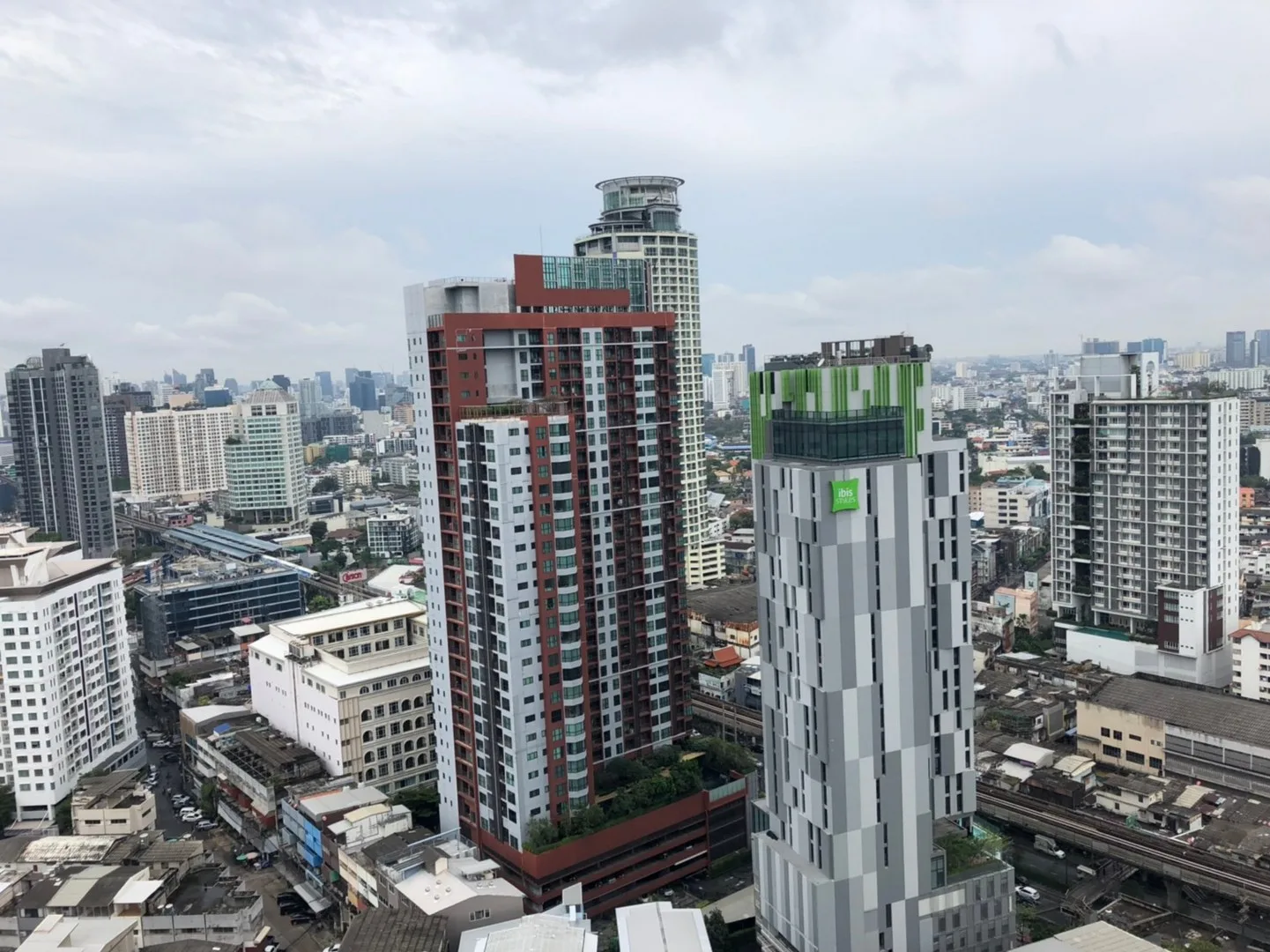 Property photos for Life Sukhumvit 48