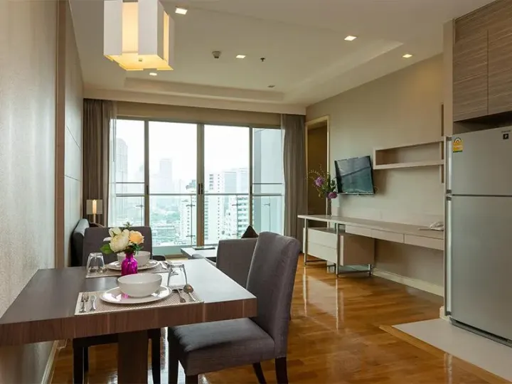 Property photos for 39 Boulevard Executive Residence