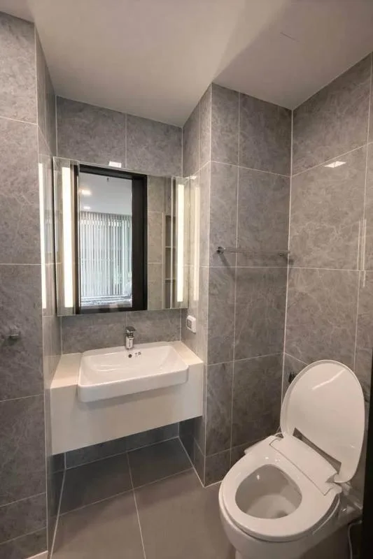 Property photos for Noble Around Ari