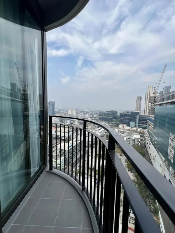 Property photos for Skyrise Avenue Sukhumvit 64