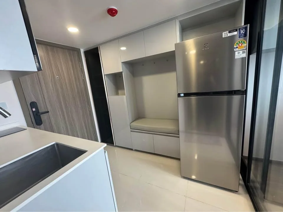 Property photos for Knightsbridge Space Rama 4