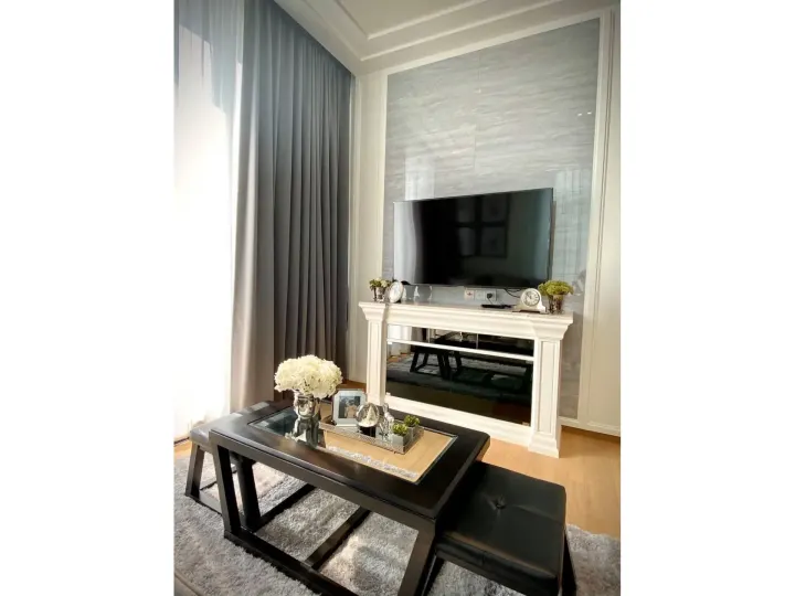 Property photos for 28 Chidlom