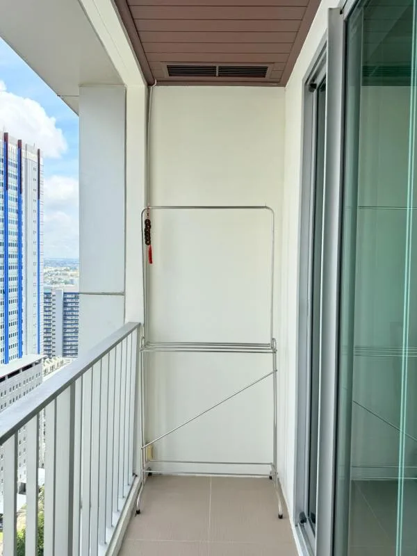 Property photos for THE LINE Phahonyothin Park