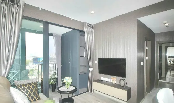 Property photos for Ideo Mobi Asoke