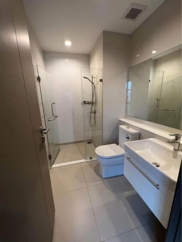 Property photos for Life Asoke Hype