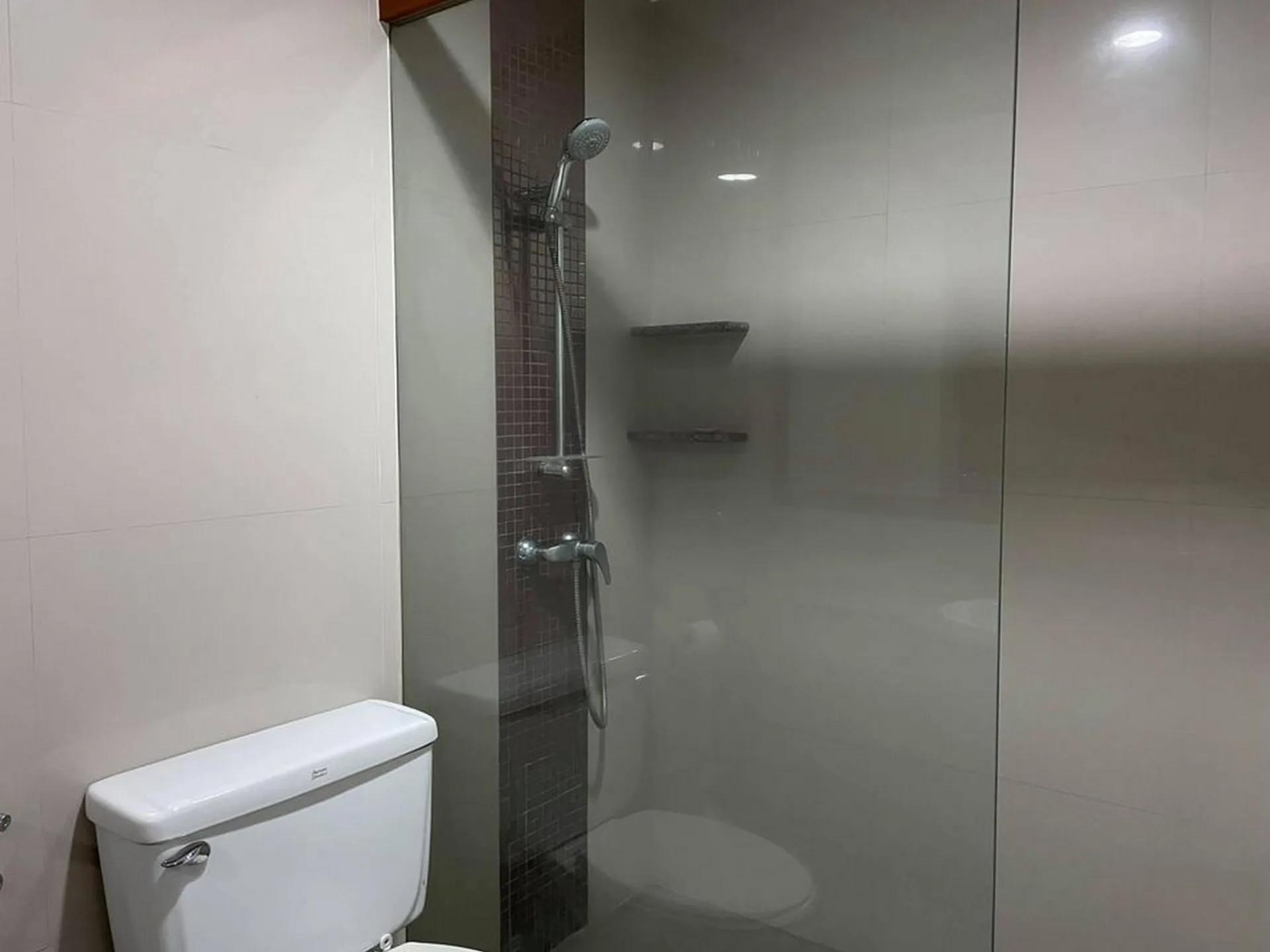 Property photos for Sathorn Gardens