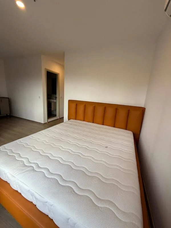 Property photos for Life Rama 4 - Asoke