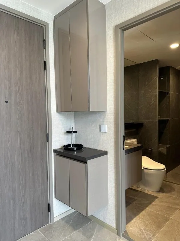 Property photos for The Extro Phayathai-rangnam