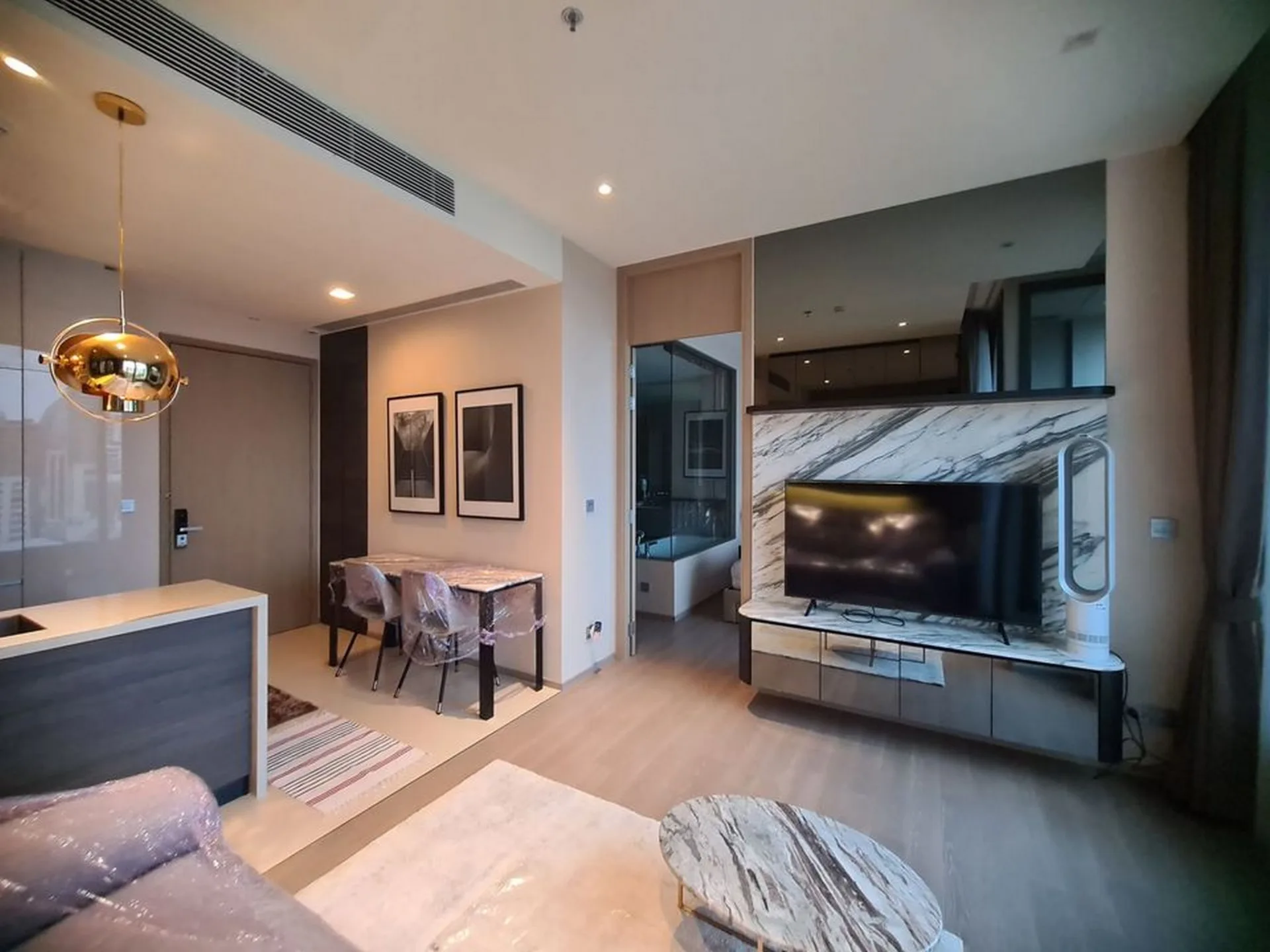 Property photos for The Esse Asoke