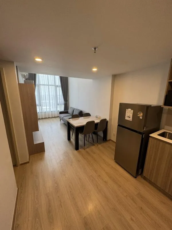 Property photos for Life Rama 4 - Asoke