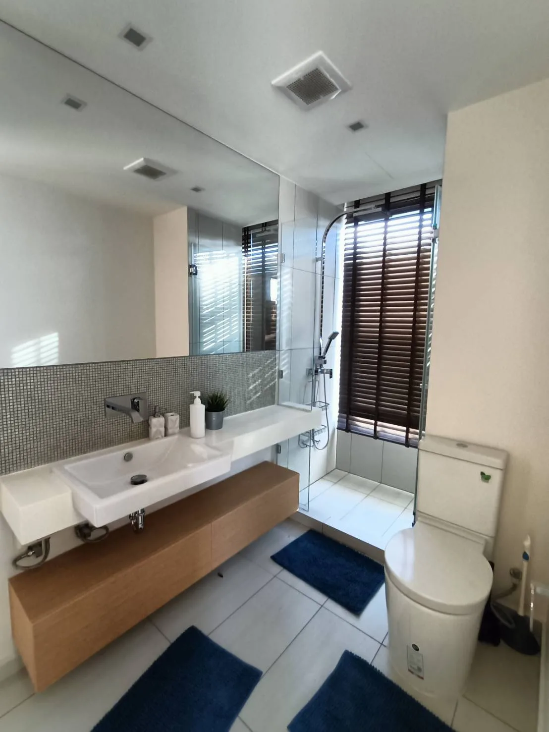 Property photos for The Lofts Ekkamai