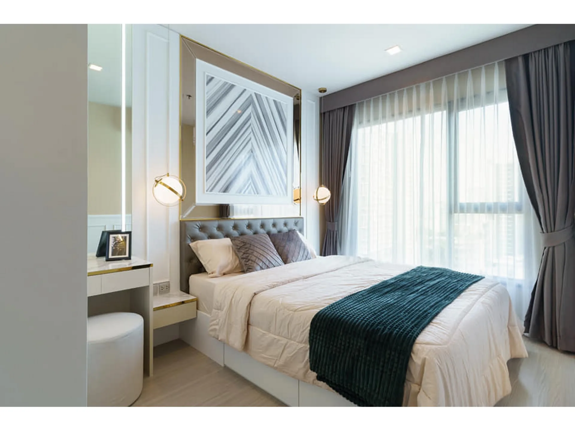 Property photos for LIFE Asoke - Rama 9