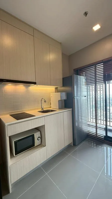 Property photos for Metris Rama 9-ramkhamhaeng