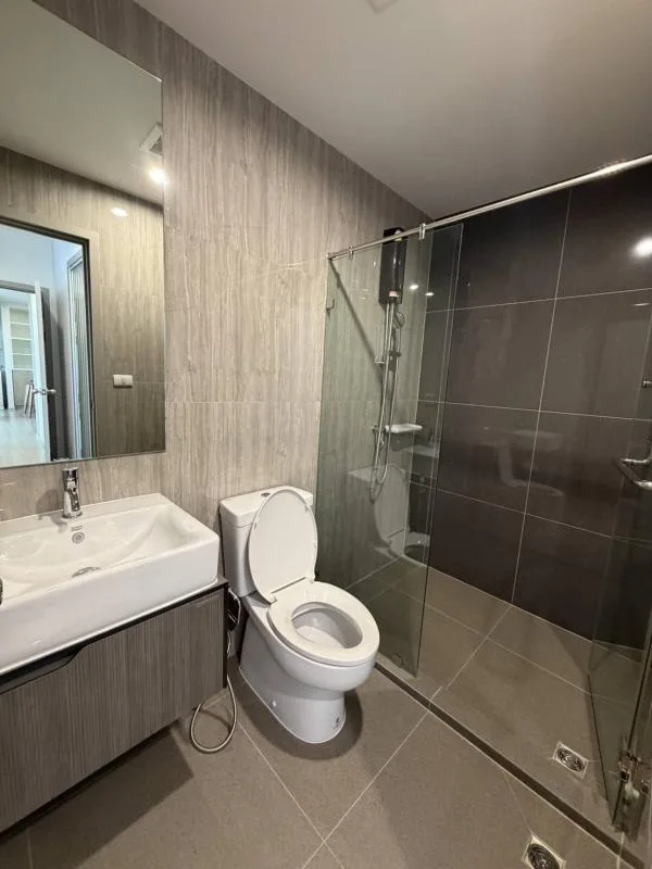 Property photos for The Parkland Phetkasem 56