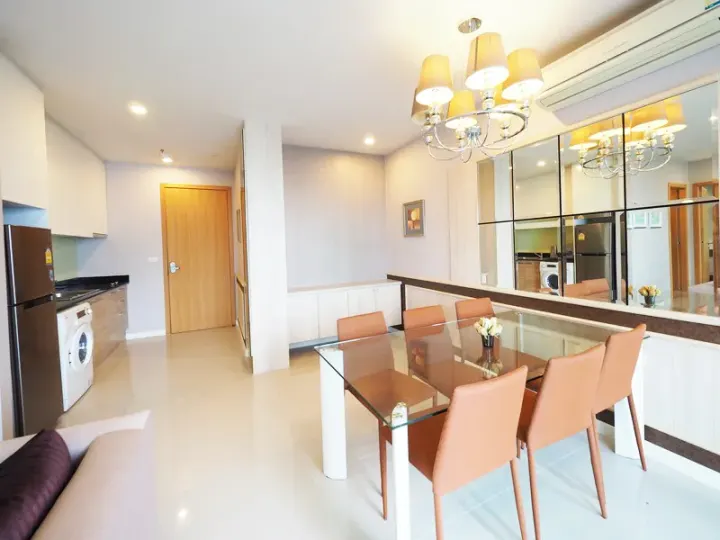 Property photos for Circle Condominium