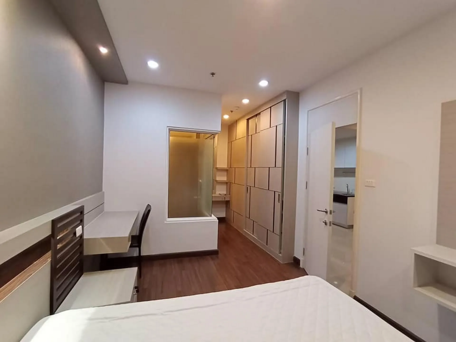 Property photos for Supalai Premier Place Asoke