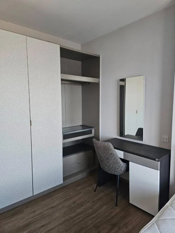 Property photos for Metris Rama 9-ramkhamhaeng
