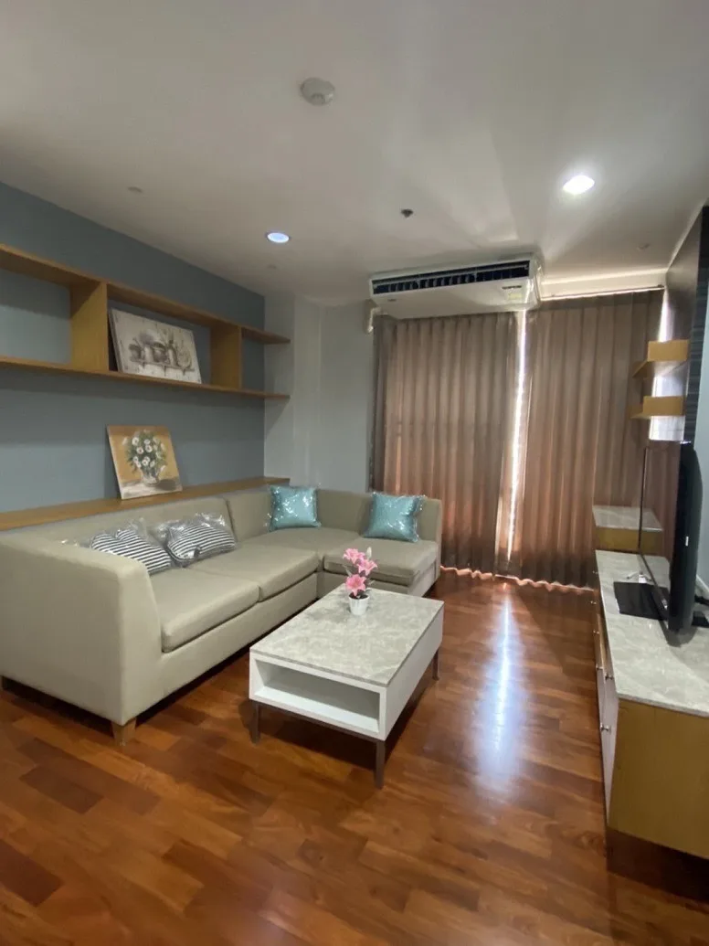 Property photos for Pathumwan Resort