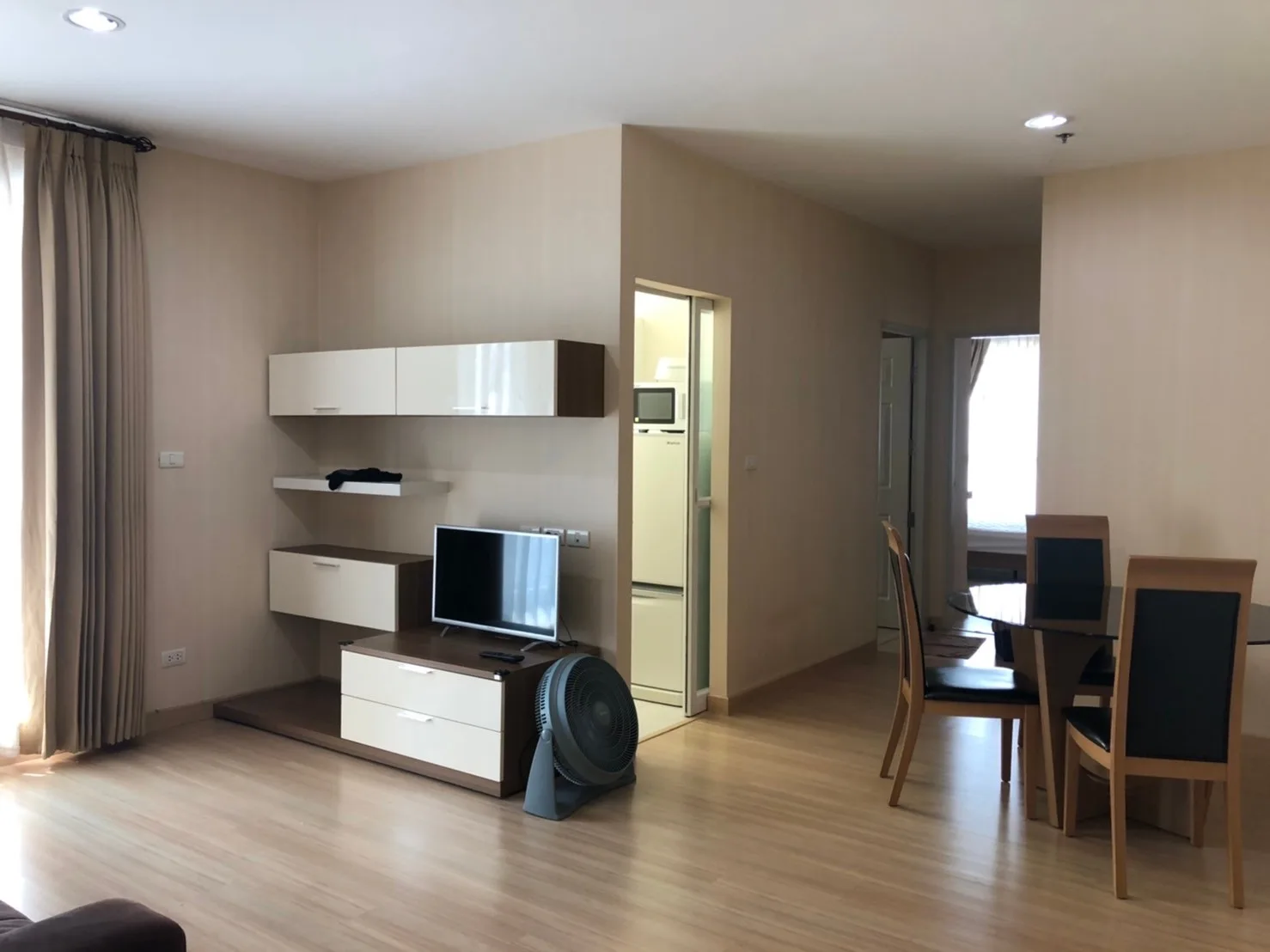 Property photos for Life @ Sathorn 10