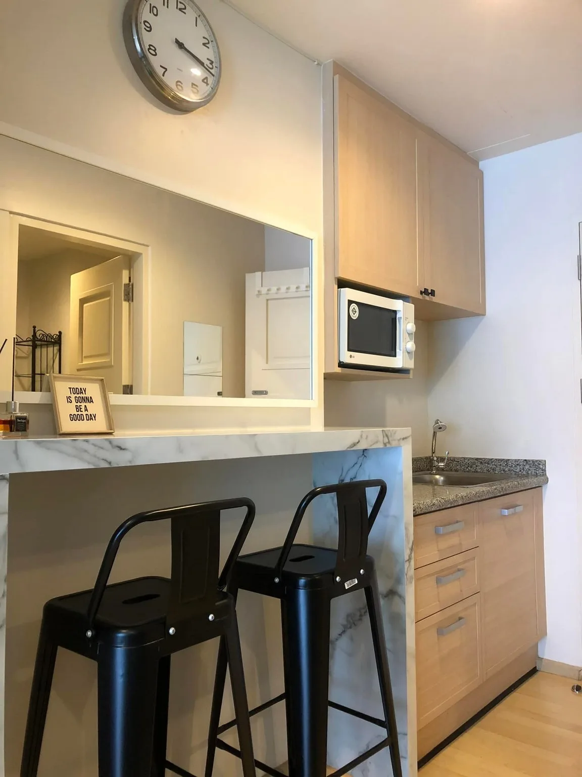 Property photos for Noble Lite