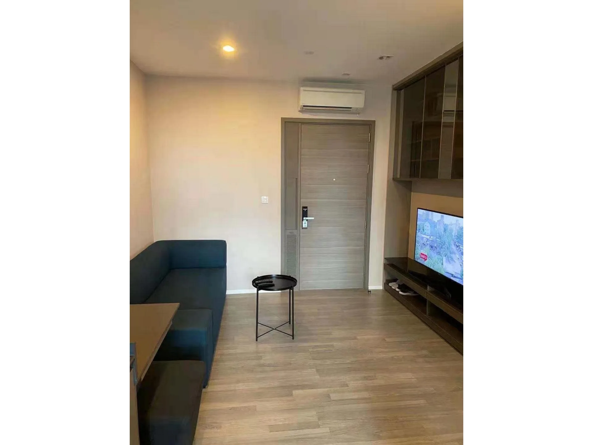 Property photos for The Room Sukhumvit 69