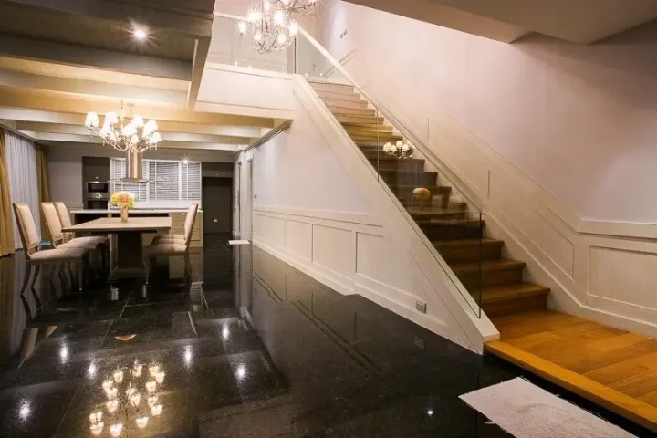 Property photos for Le Raffine Jambunuda Sukhumvit 31