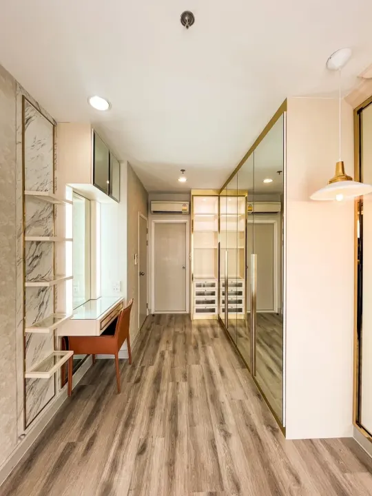 Property photos for Centric Sathorn - Saint Louis