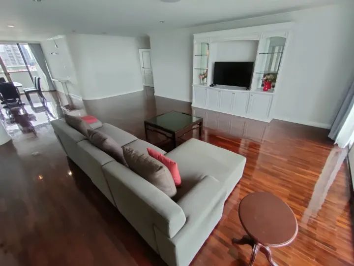 Property photos for Tipamas Mansion