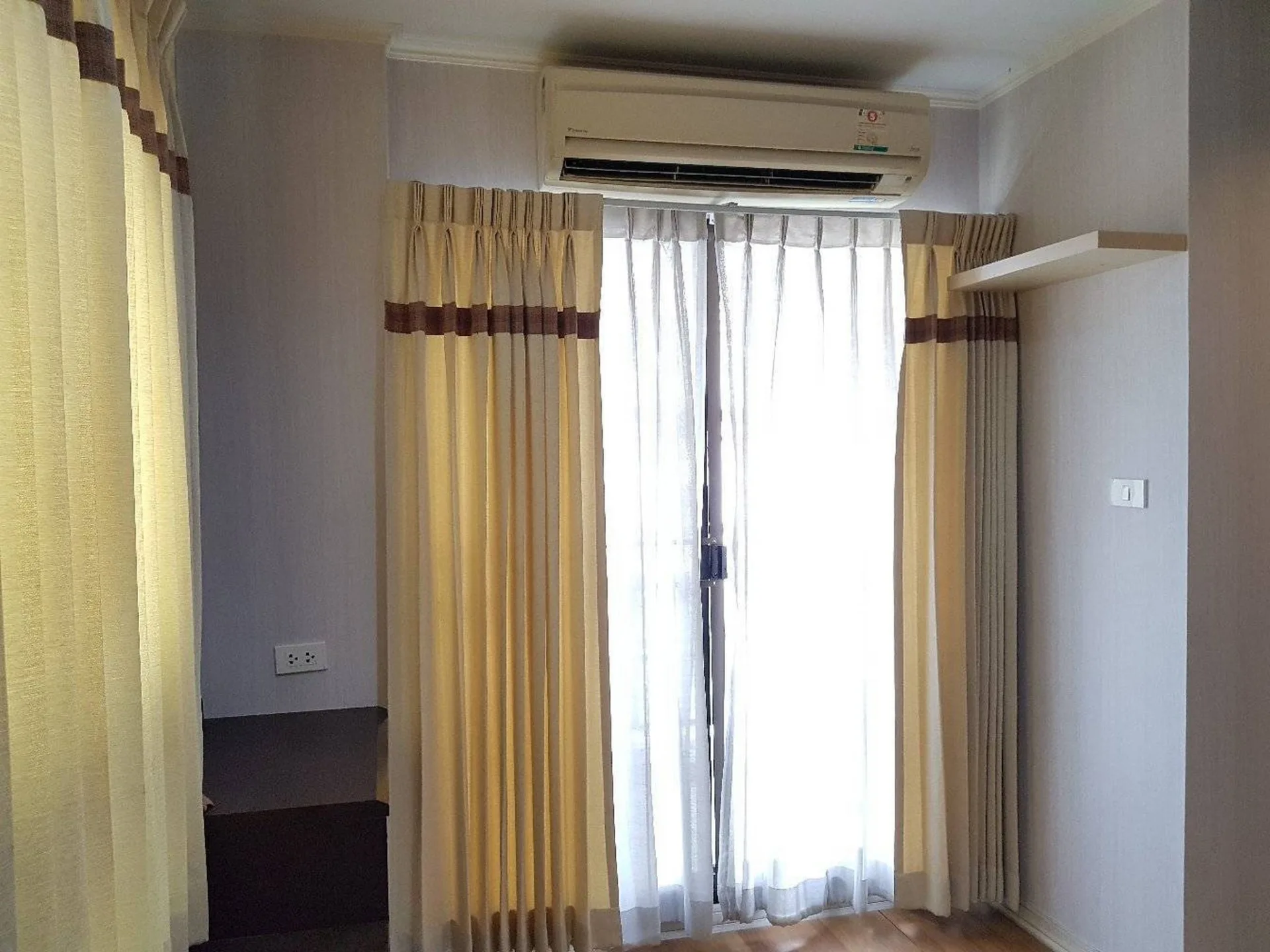 Property photos for Lumpini Place Phahol - Saphankhwai