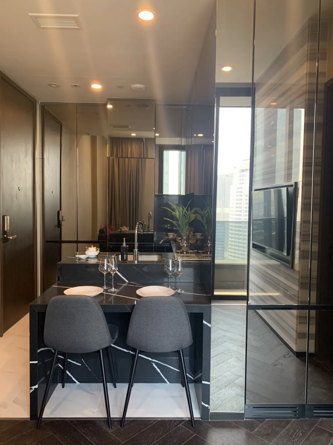 Property photos for The Esse Sukhumvit 36