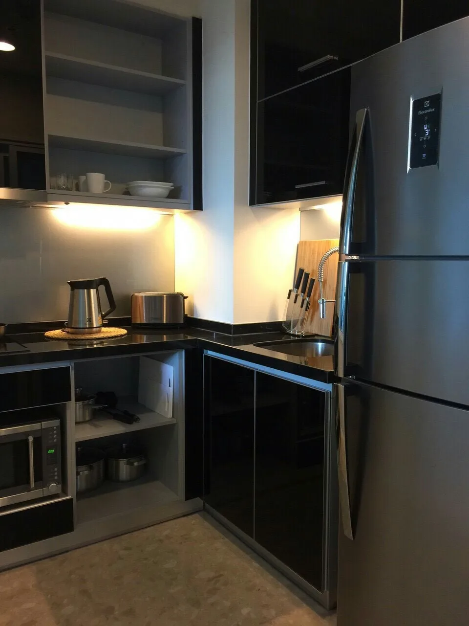 Property photos for The Crest Sukhumvit 34