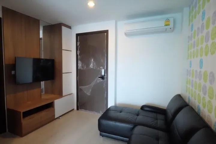 Property photos for Rhythm Sathorn - Narathiwas
