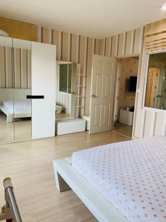 Property photos for Life @ Sathorn 10