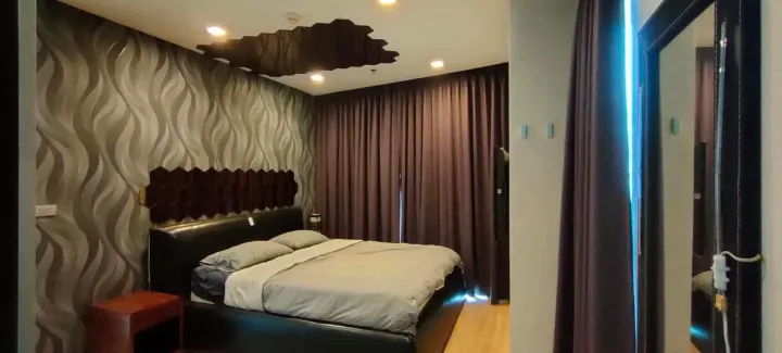 Property photos for Sky Walk Condominium