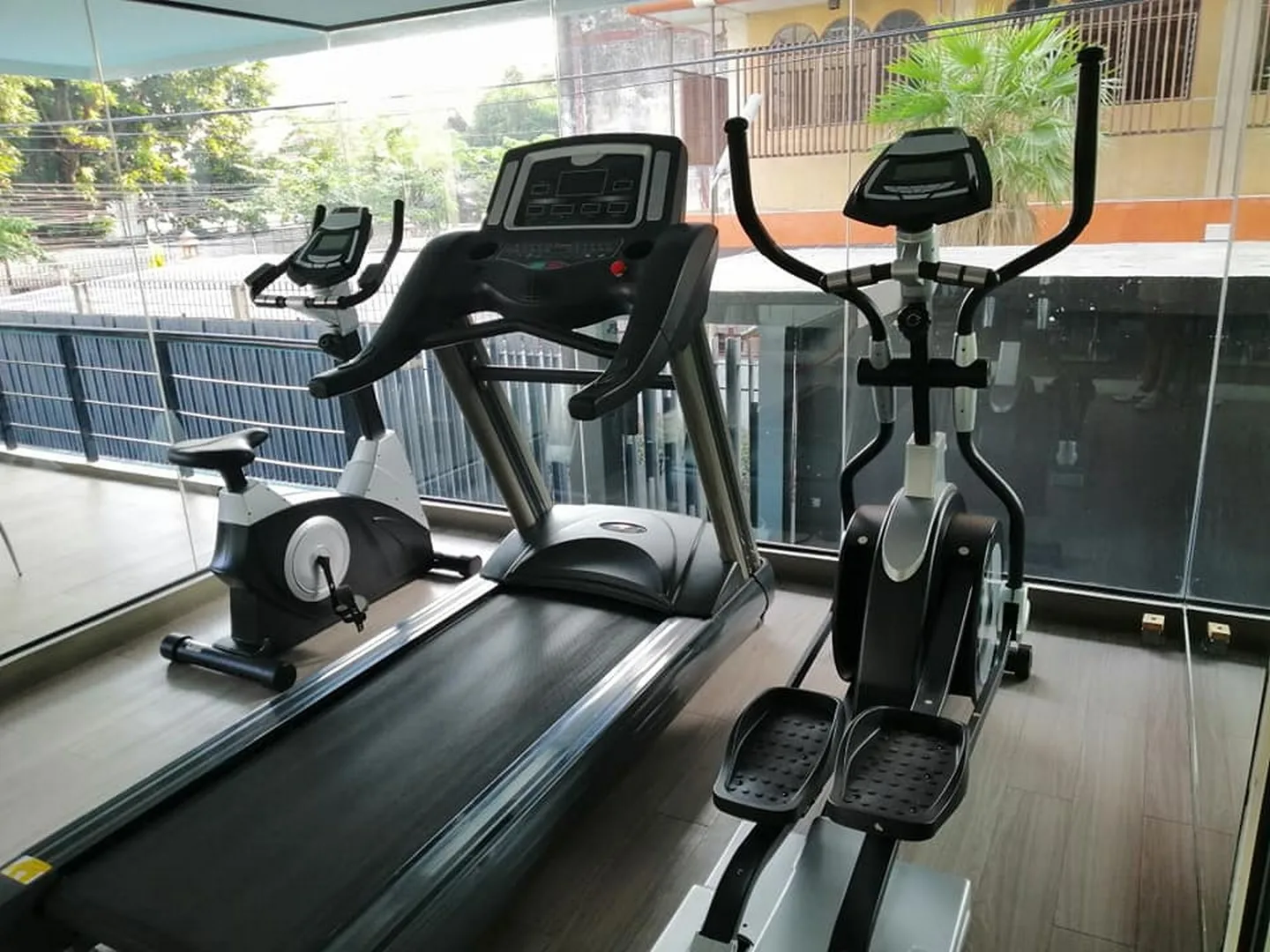 Property photos for Bangkok Feliz @ Krungthonburi Station