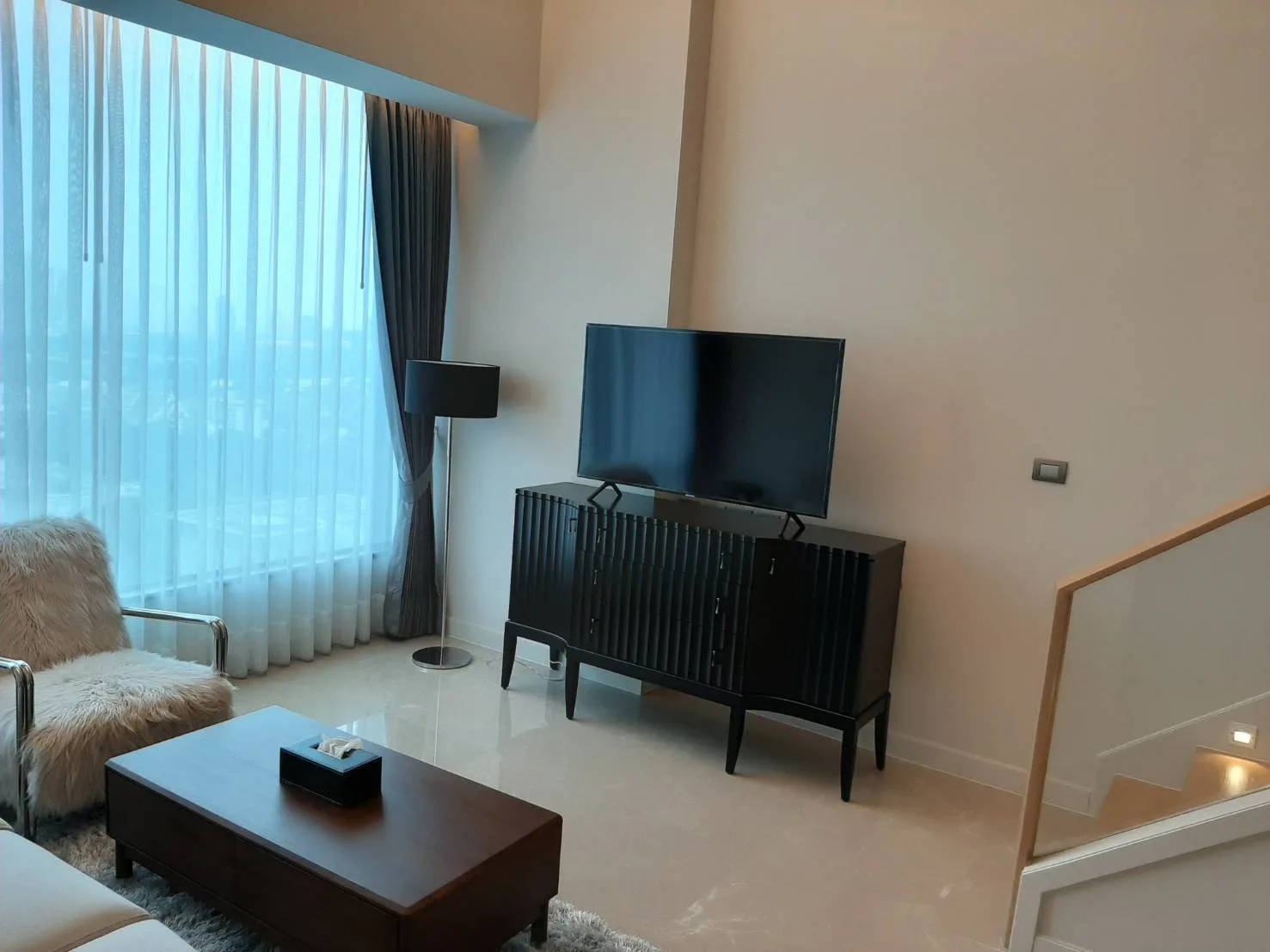 Property photos for Sindhorn Residence