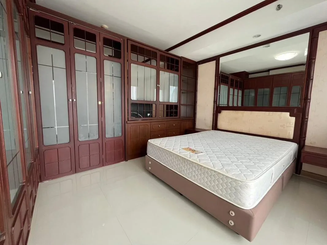 Property photos for Supalai Oriental Place Sathorn - Suanplu