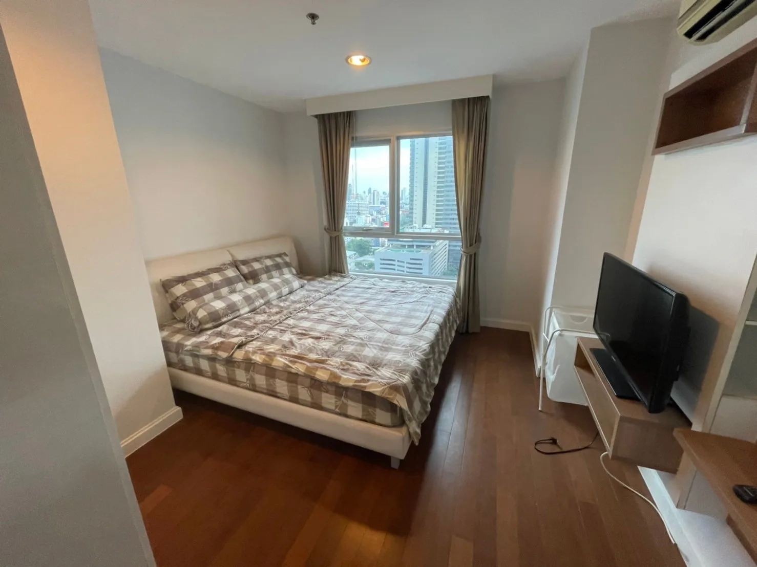 Property photos for Belle Grand Rama 9