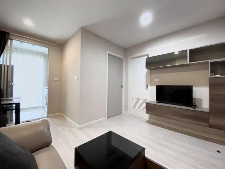 Property photos for Metro Luxe Rama 4