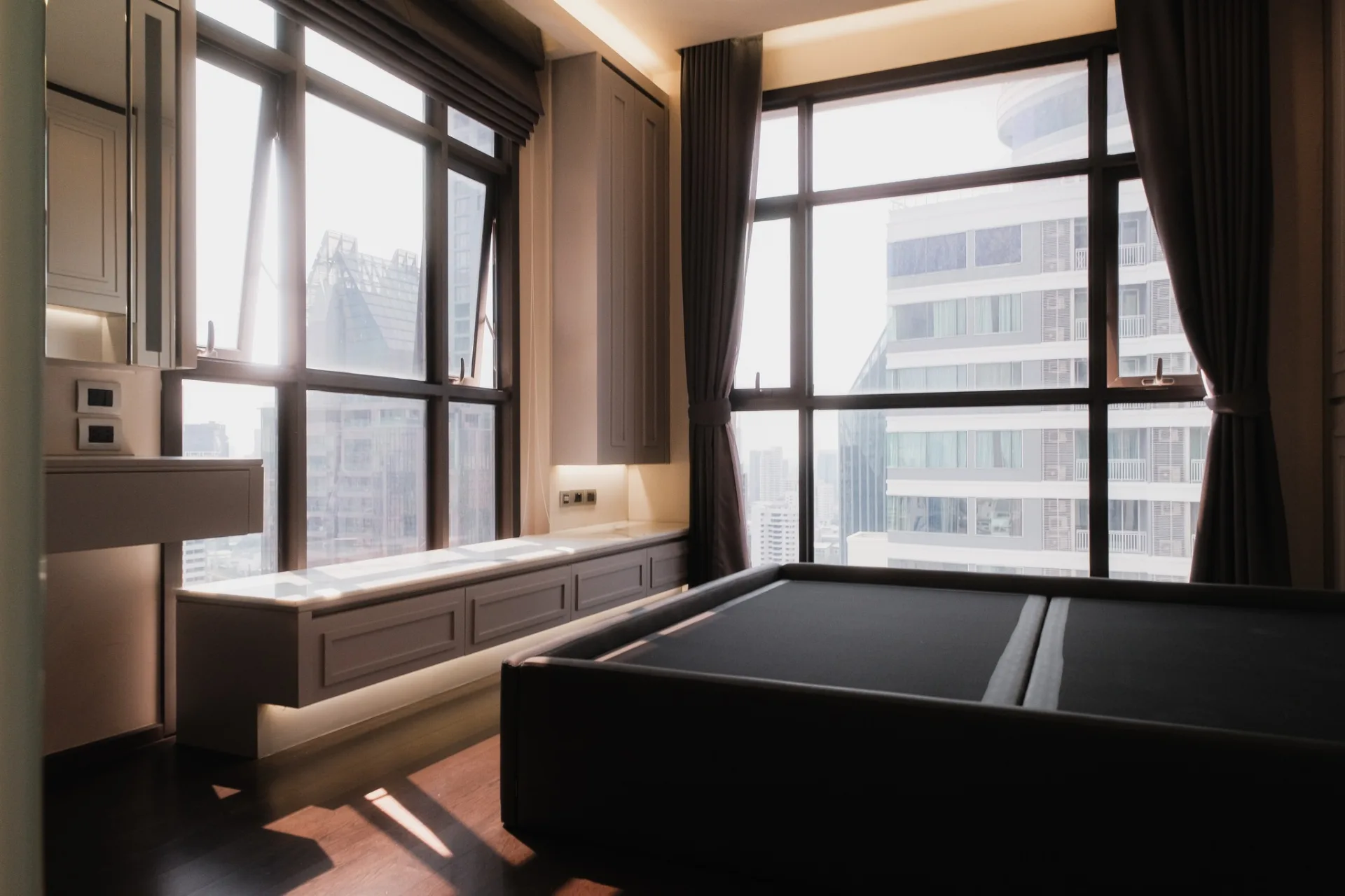 Property photos for The XXXIX by Sansiri