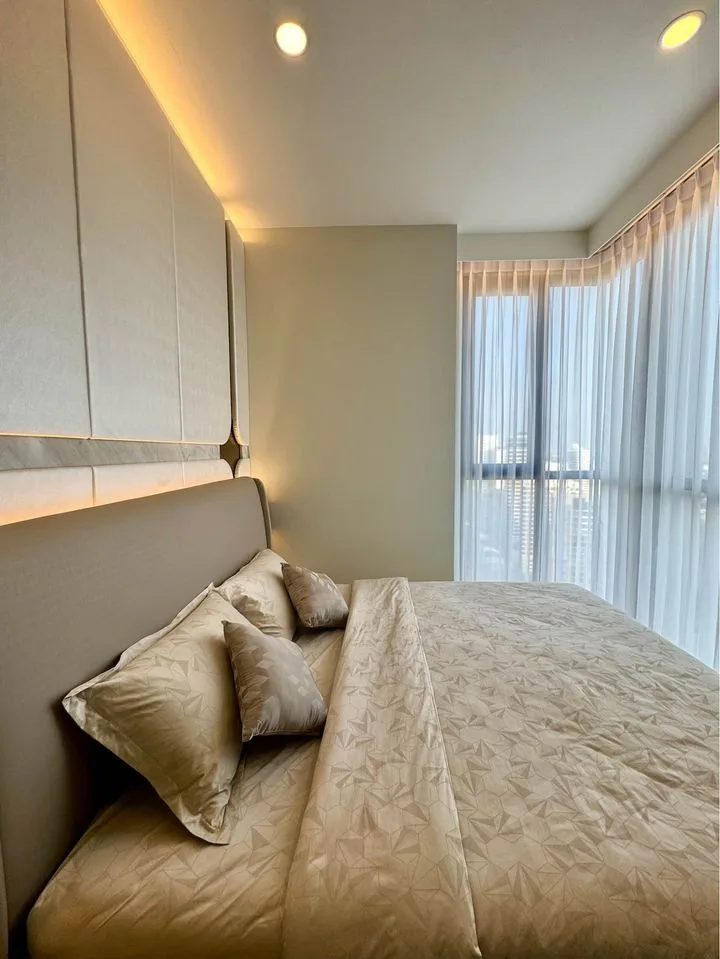Property photos for Park Origin Thonglor