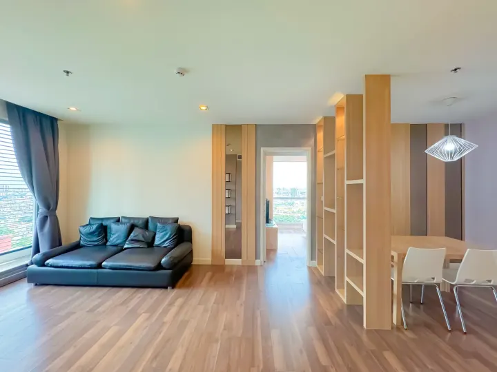 Property photos for The Room Sathorn - Taksin