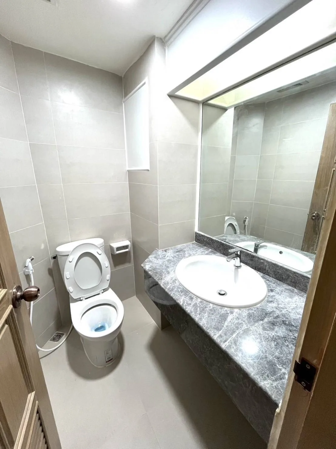 Property photos for Fifty Fifth Tower