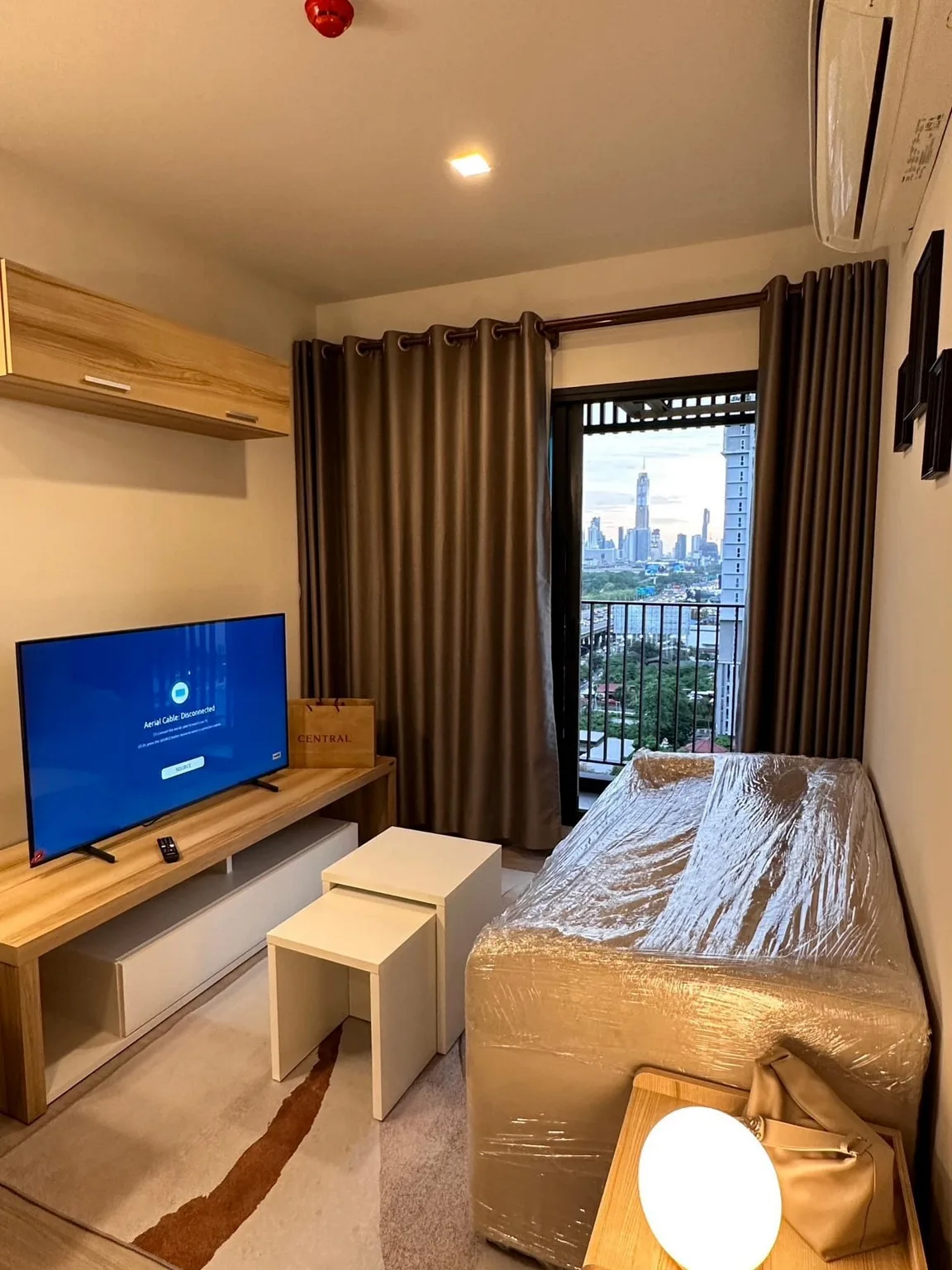Property photos for Life Asoke Hype