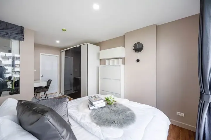 Property photos for The Clover