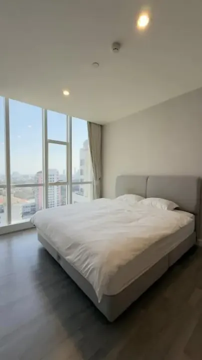 Property photos for The room Sathorn - TanonPun