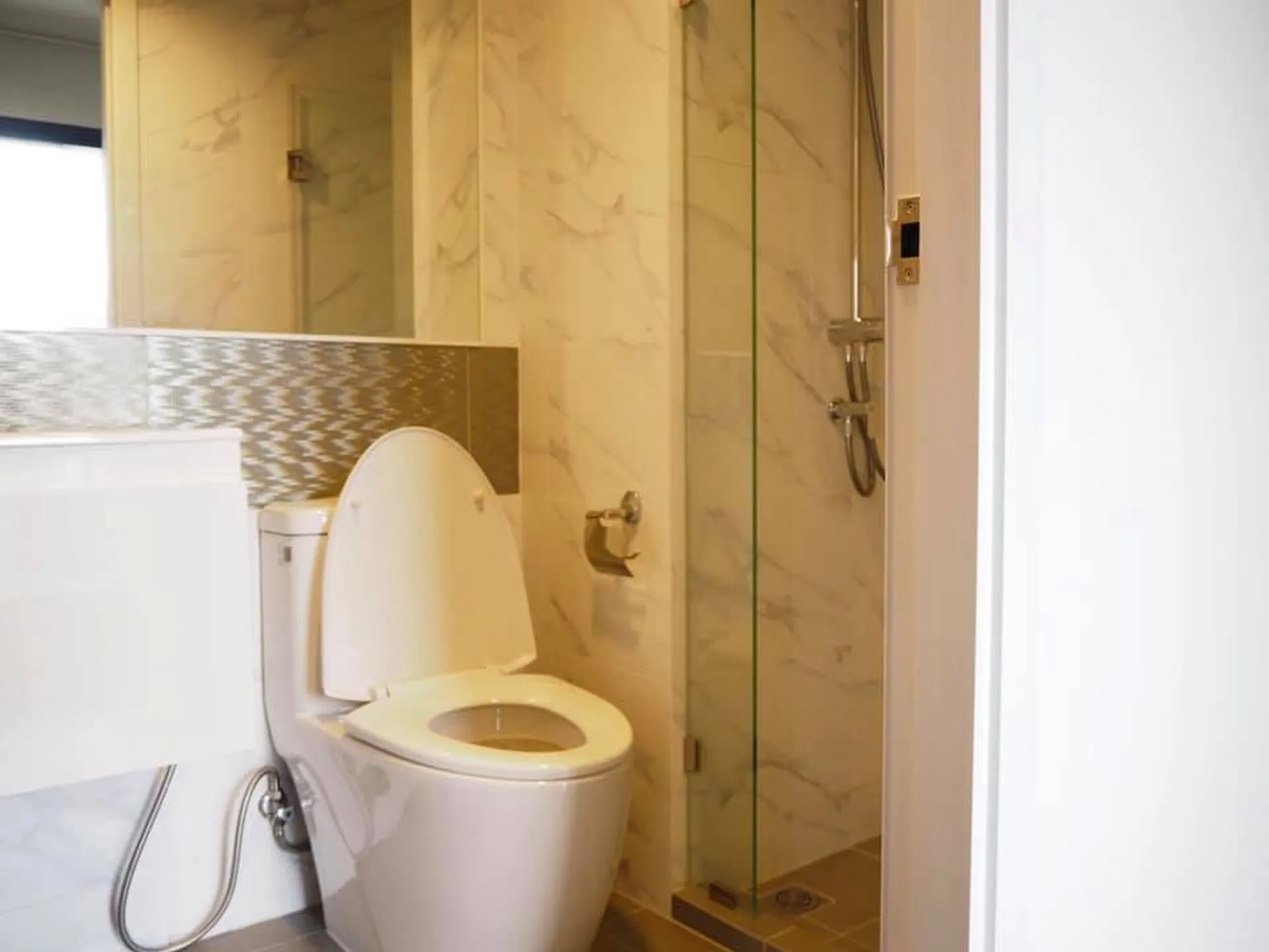 Property photos for Rise Rama 9