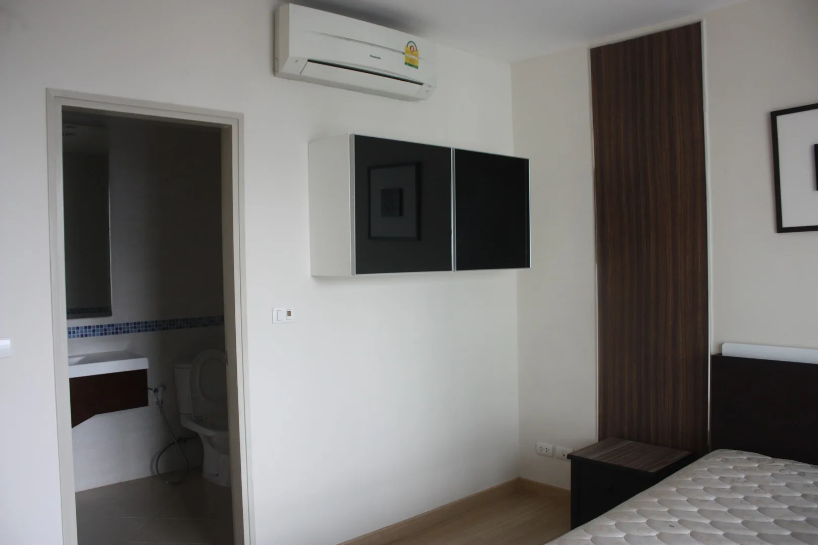 Property photos for Life @ Sathorn 10