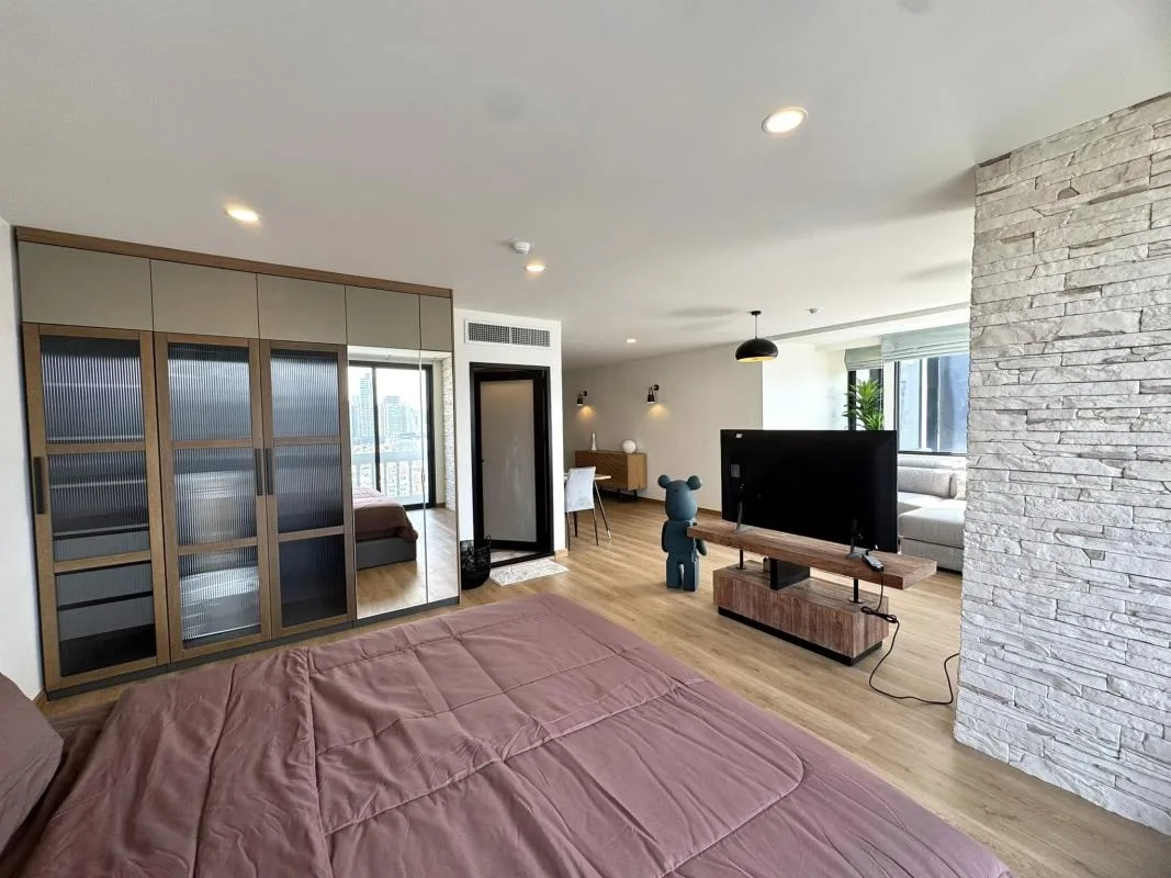 Property photos for Jc.tower
